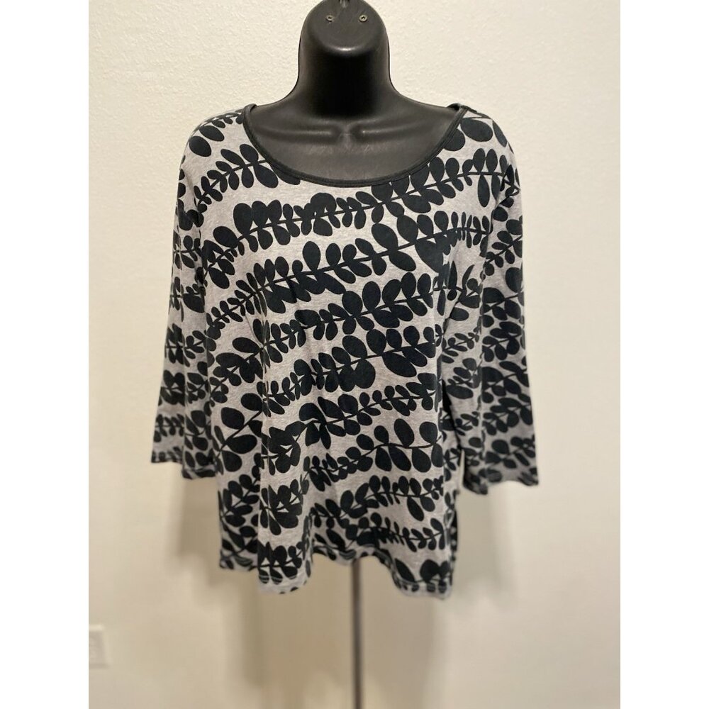Ms. Lee Womens XL  Top 3/4 Sleeves  Geometric Design Multi Color